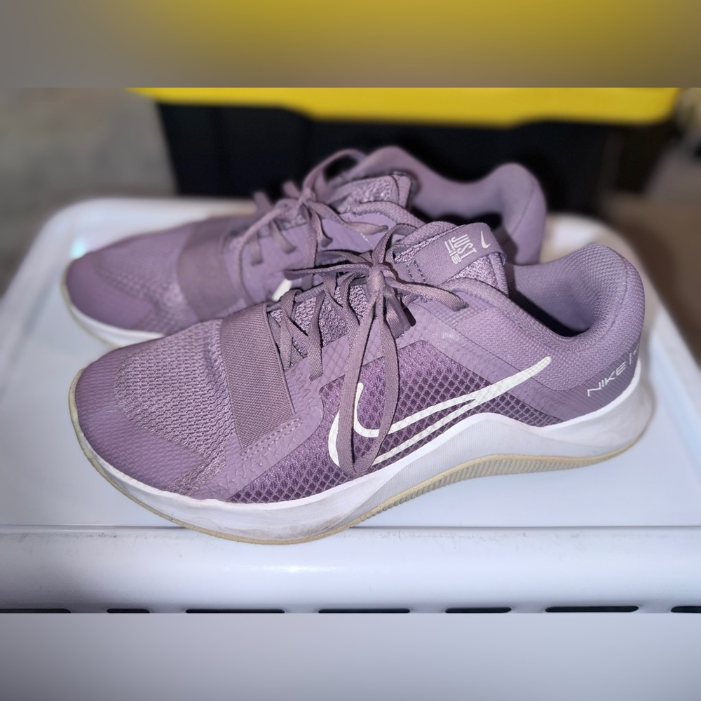 Nike Women's Lavender Sneakers